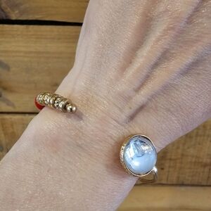 Goldtone Cuff Bracelet w/ Clear Cabochon & Red & Gold Beads